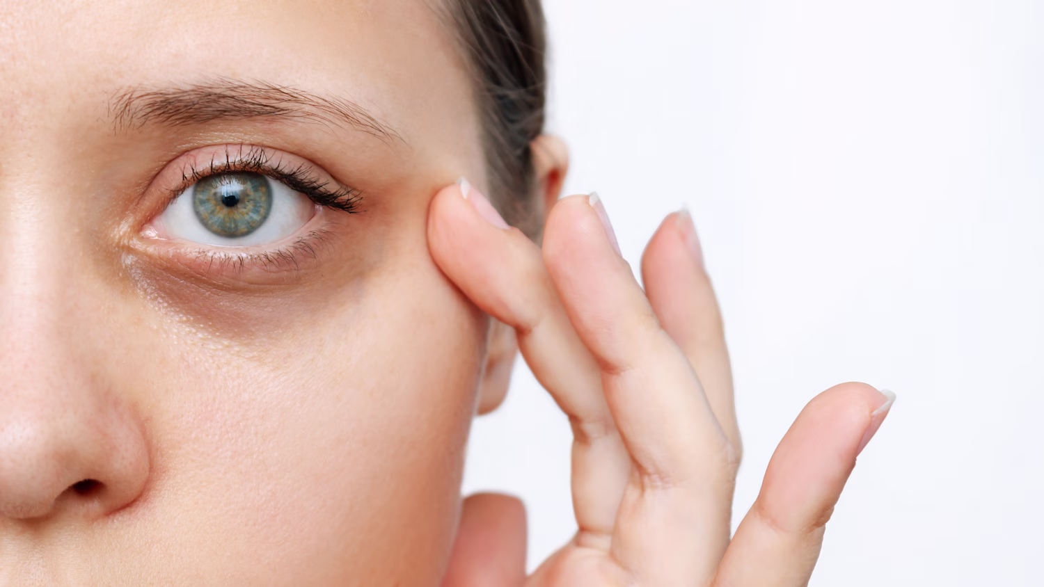 Close up of woman's eye area